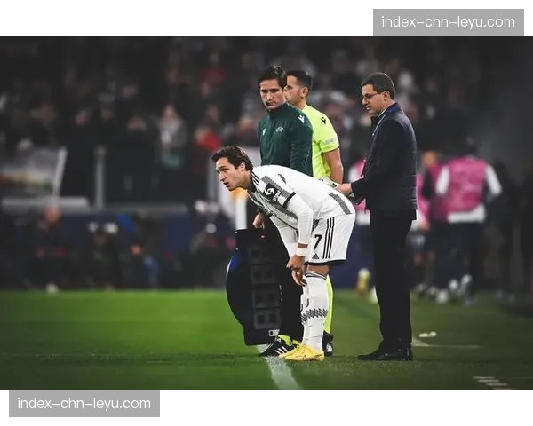 伤情更新:尤文图斯基耶萨恢复合练,有望在周末对阵米兰的强强对话中复出 伤情更新:尤文图斯基耶萨恢复合练,有望在周末对阵米兰的强强对话中复出