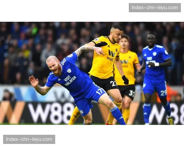 半场战报:富勒姆1-0领先卢顿,希门尼斯点射破门 半场战报:富勒姆1-0领先卢顿,希门尼斯点射破门